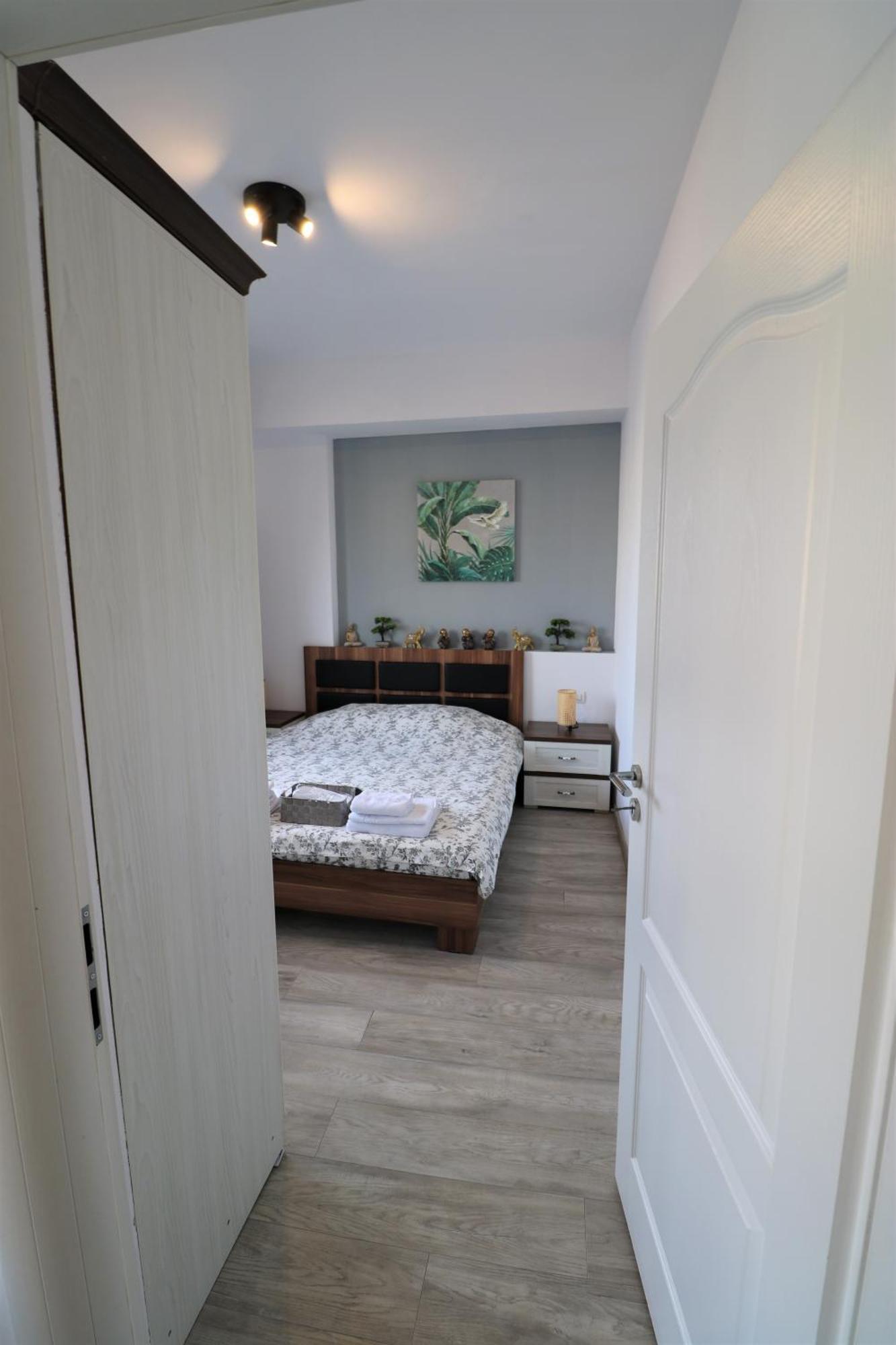 Cozy Deluxe Apartment - Old Town - Free Minibar Boekarest Buitenkant foto